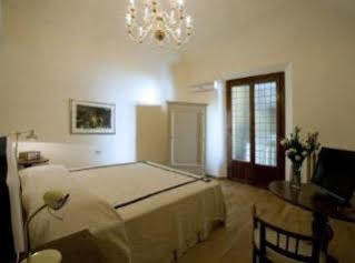 Soggiorno Rondinelli Florence Exterior photo